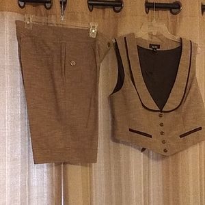 2 piece vest and shorts set